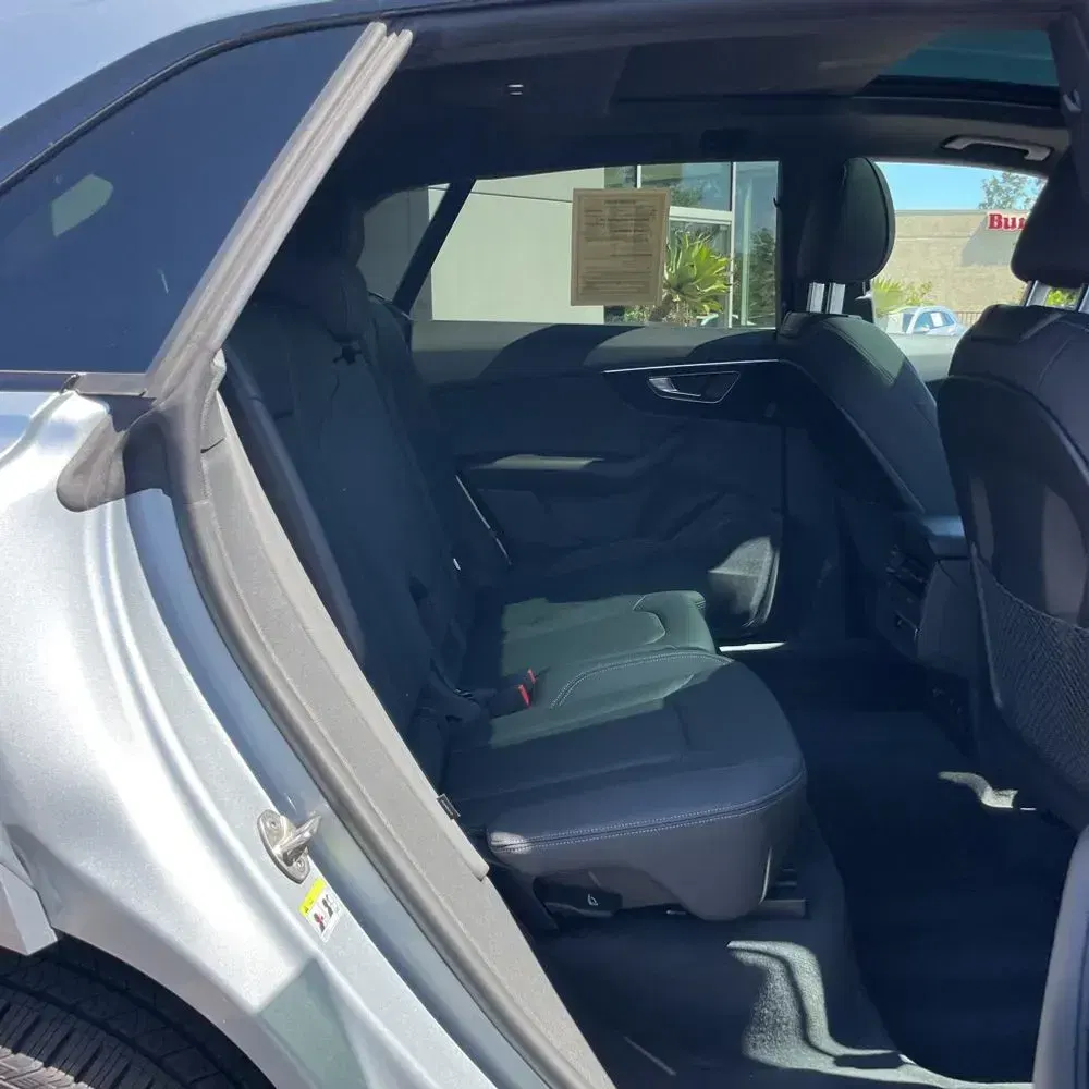 2025 Audi Q8 Premium 55