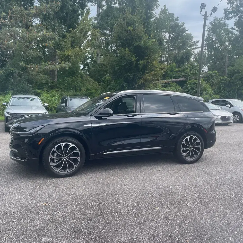 2024 Lincoln Nautilus Hybrid Reserve