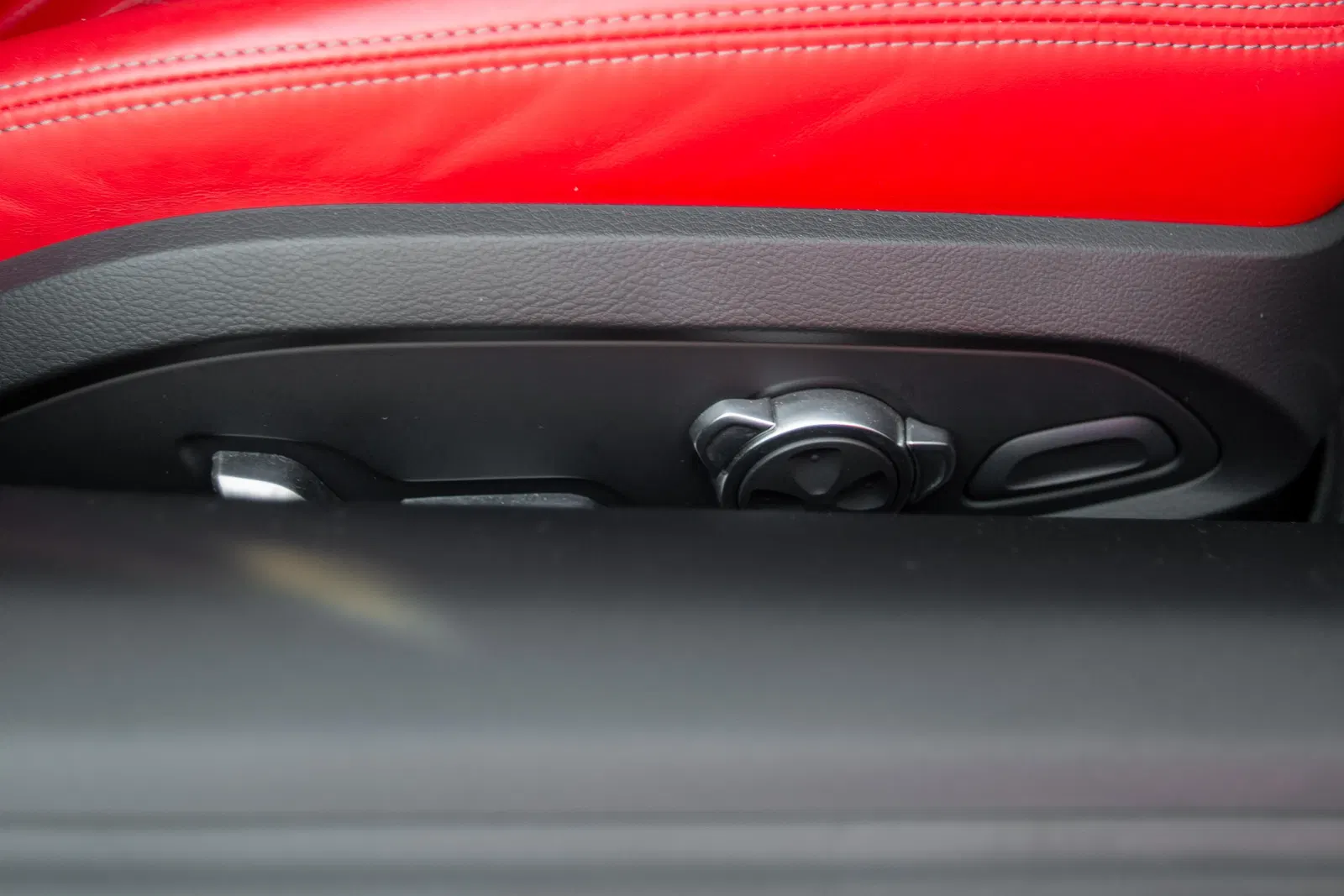 2020 Audi R8 V10 Coupe - Carbon Exterior and Interior Packages, Express Red Diamond-Stitch Full Leather Interior