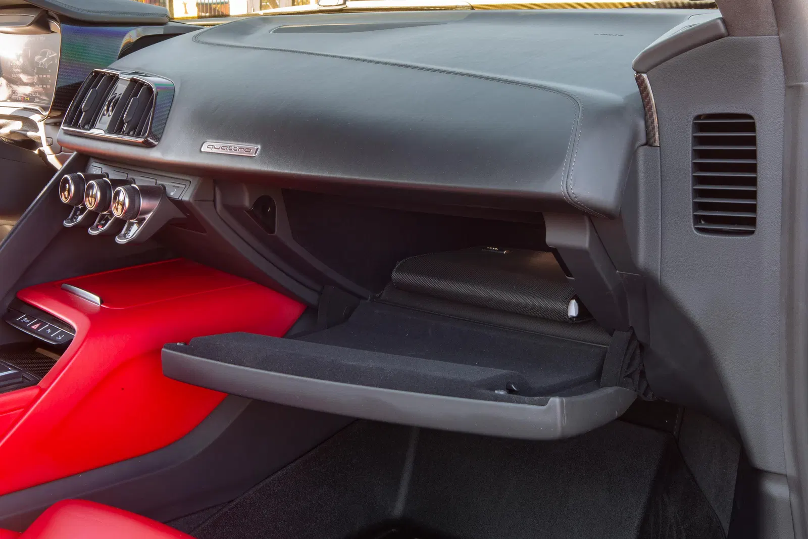 2020 Audi R8 V10 Coupe - Carbon Exterior and Interior Packages, Express Red Diamond-Stitch Full Leather Interior