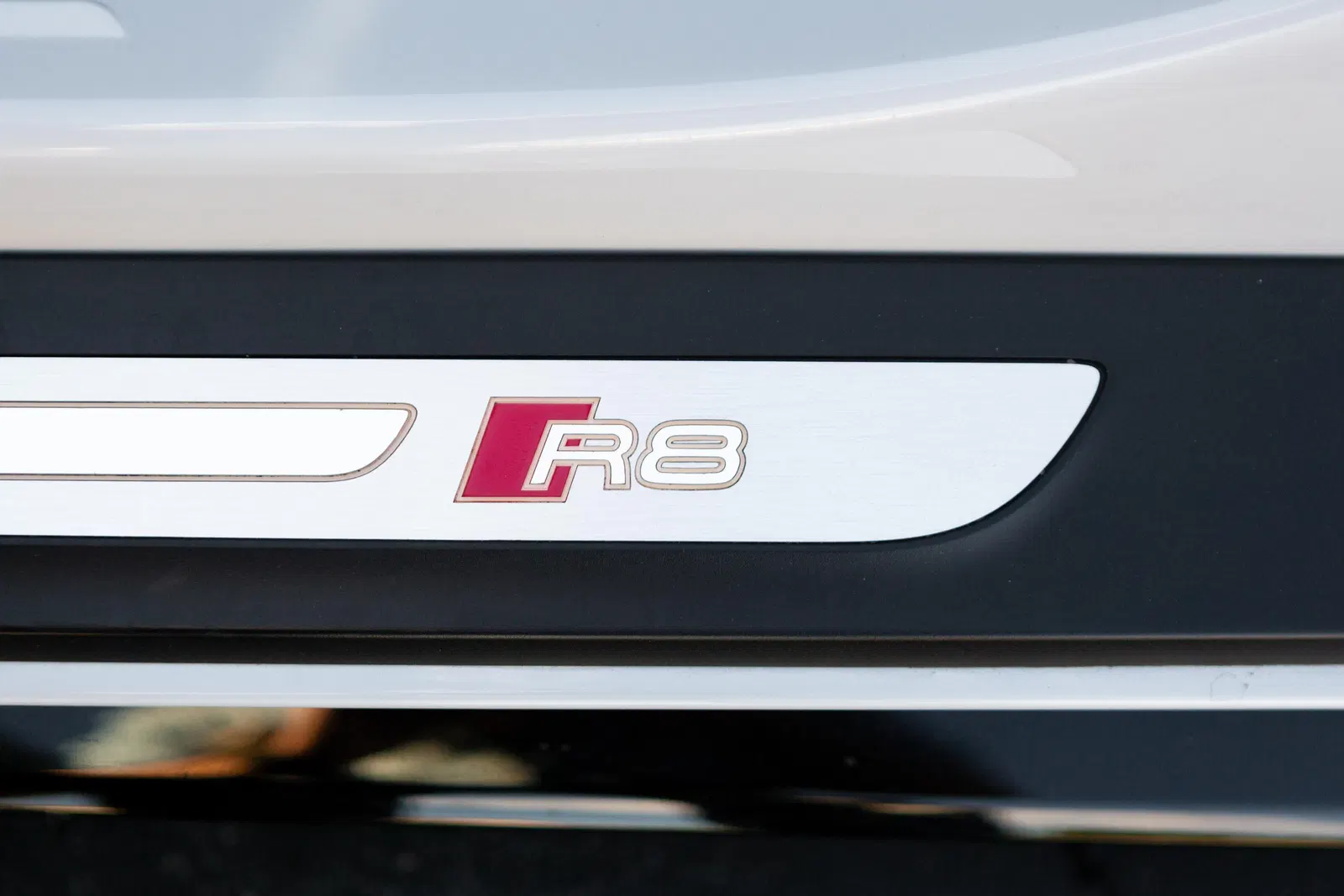 2020 Audi R8 V10 Coupe - Carbon Exterior and Interior Packages, Express Red Diamond-Stitch Full Leather Interior