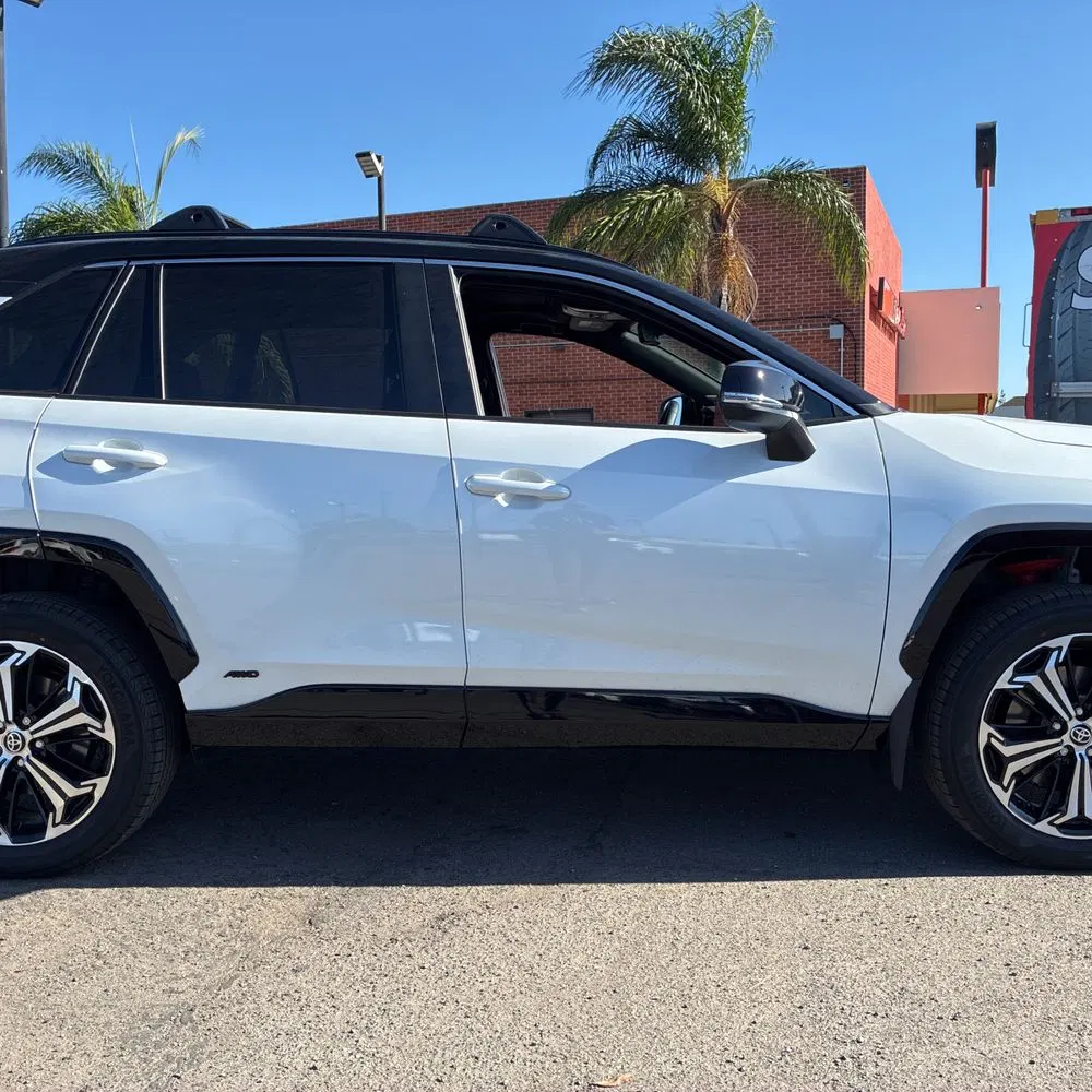 2025 Toyota RAV4 Plug-in Hybrid XSE