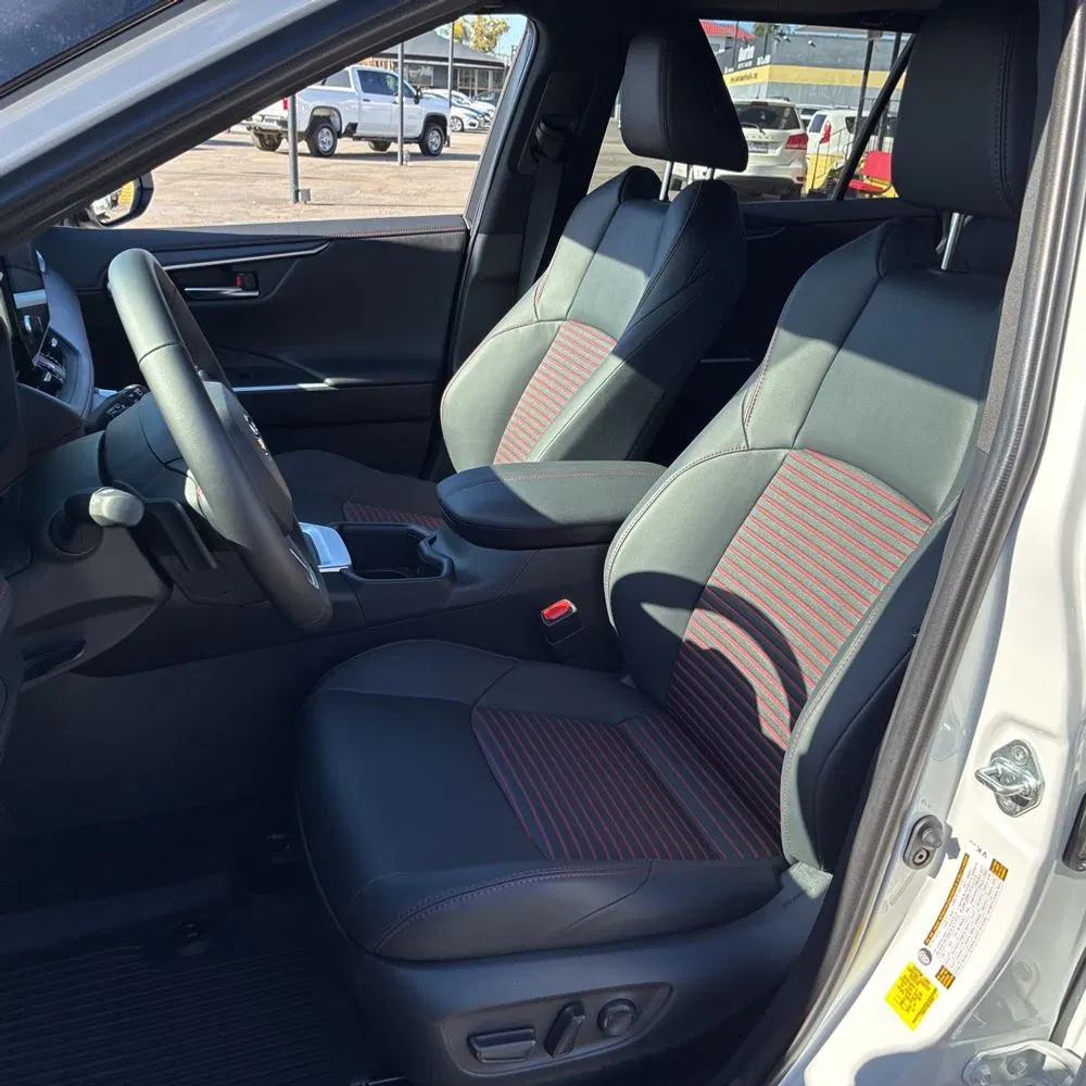 2025 Toyota RAV4 Plug-in Hybrid XSE