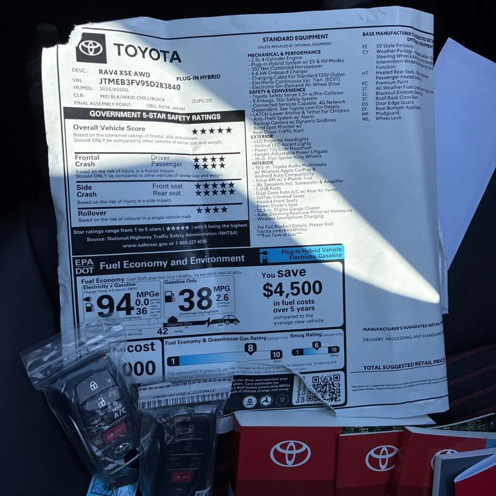 2025 Toyota RAV4 Plug-in Hybrid XSE