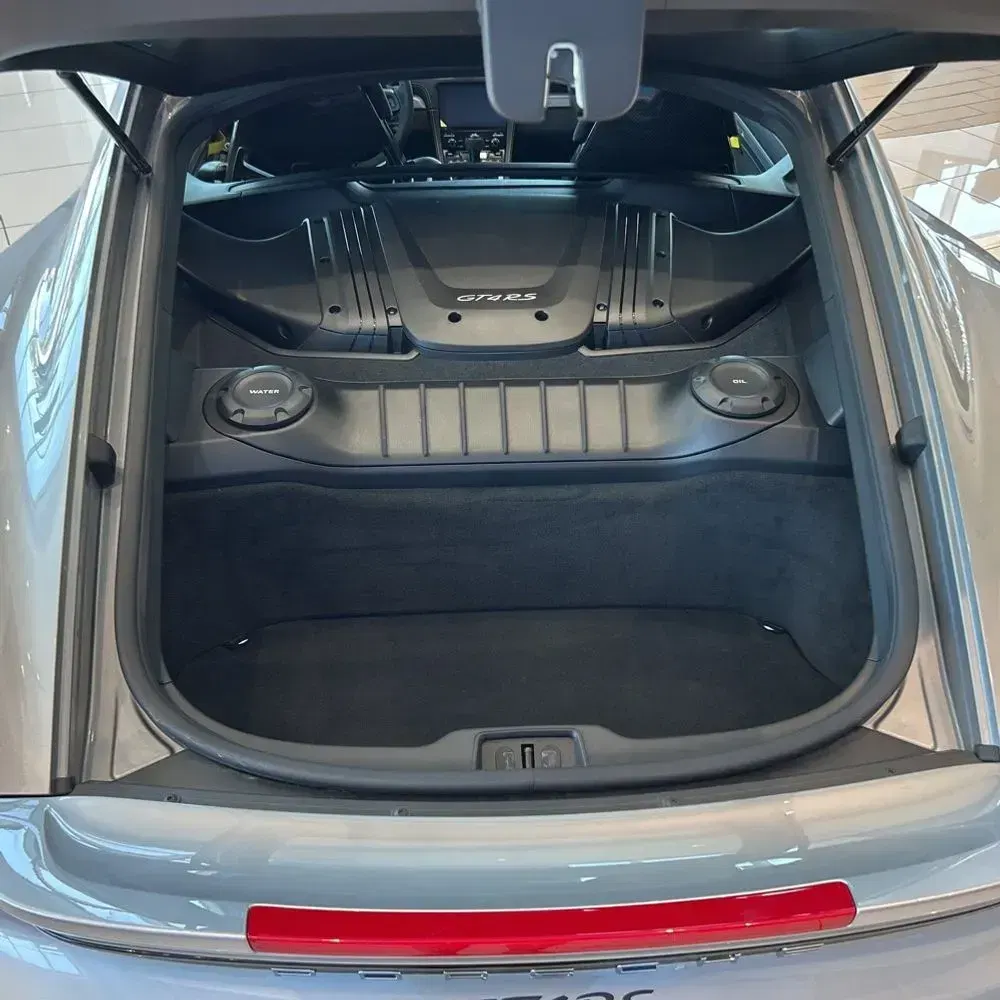 2023 Porsche 718 Cayman GT4 RS