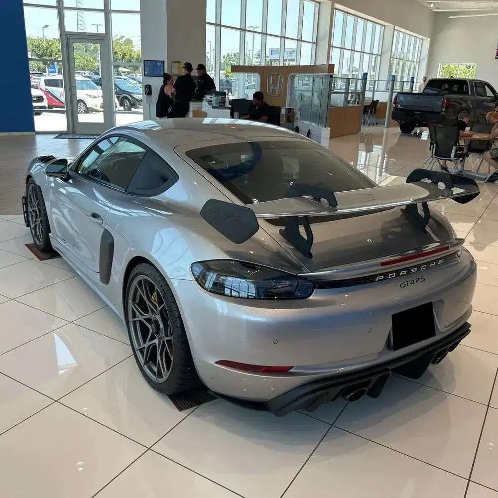 2023 Porsche 718 Cayman GT4 RS