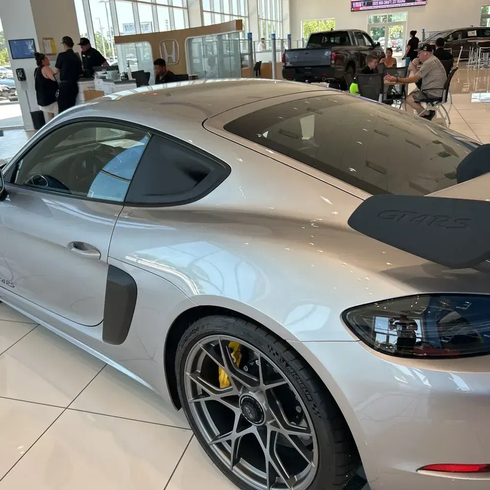 2023 Porsche 718 Cayman GT4 RS
