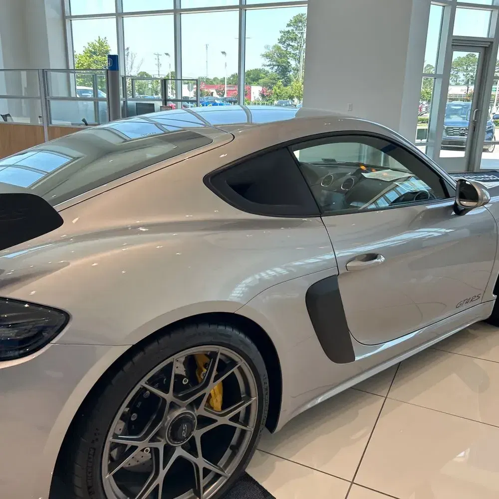 2023 Porsche 718 Cayman GT4 RS