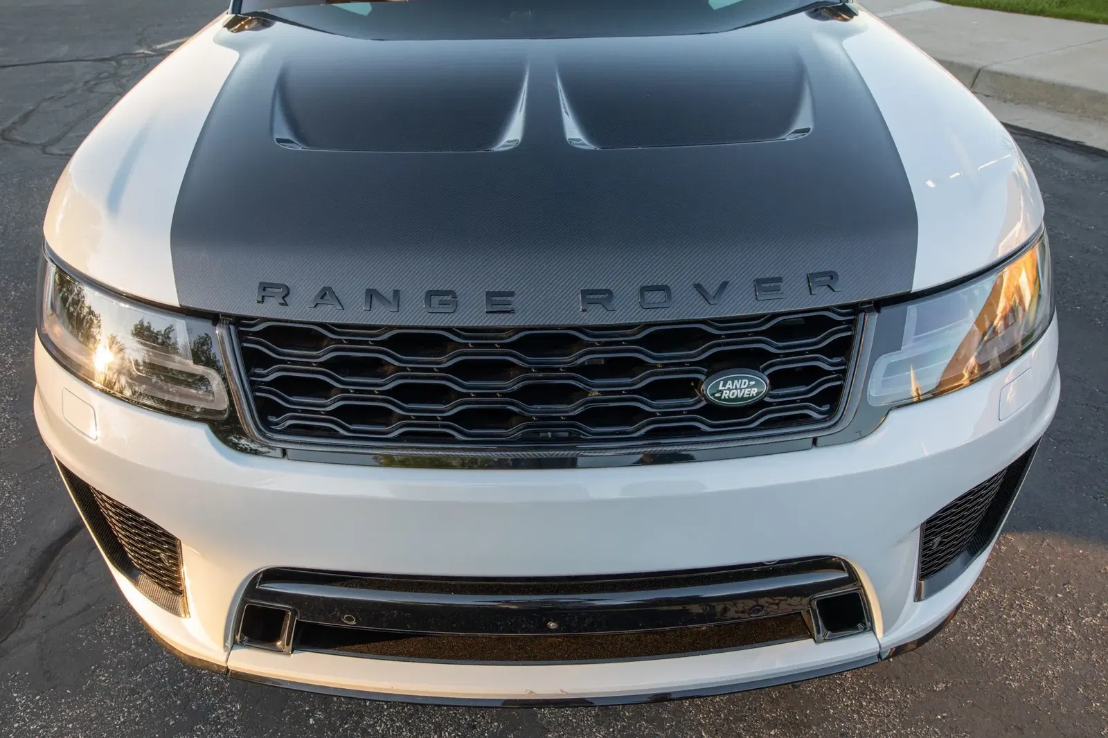 2022 Land Rover Range Rover Sport SVR