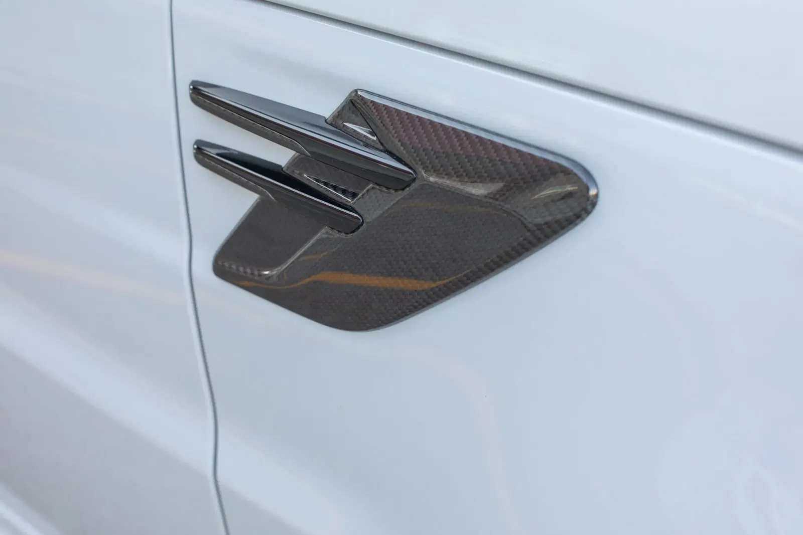 2022 Land Rover Range Rover Sport SVR