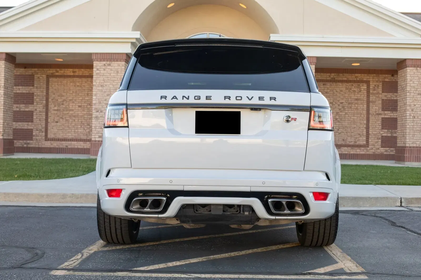 2022 Land Rover Range Rover Sport SVR