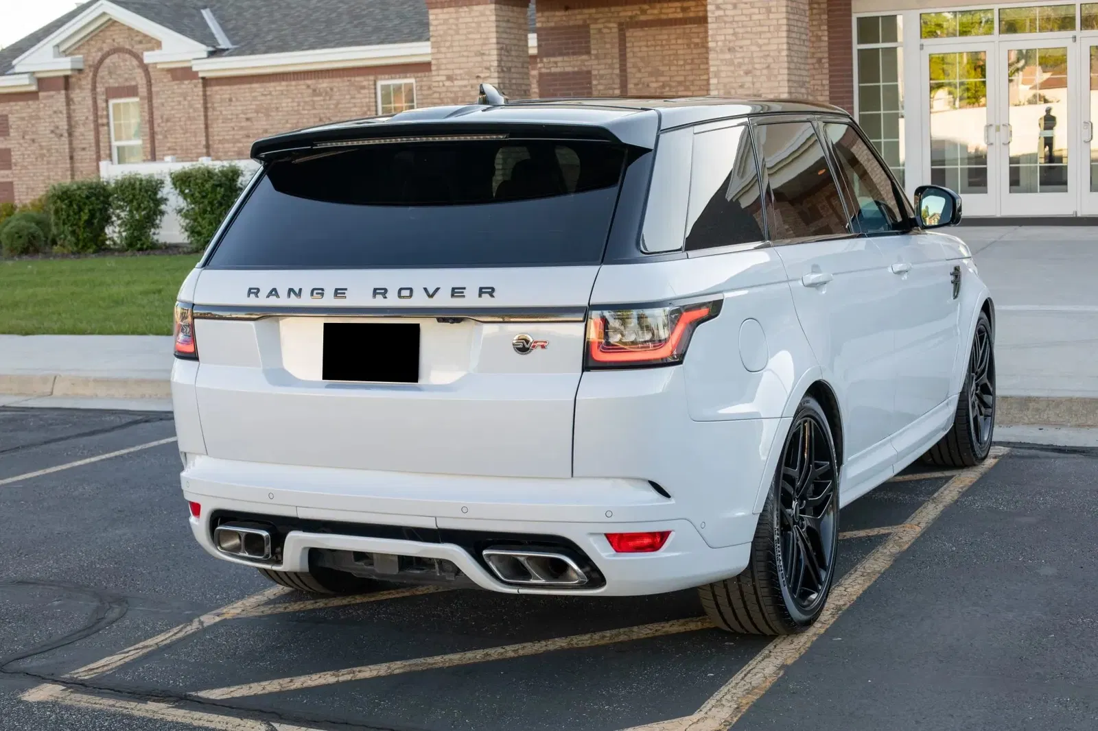 2022 Land Rover Range Rover Sport SVR