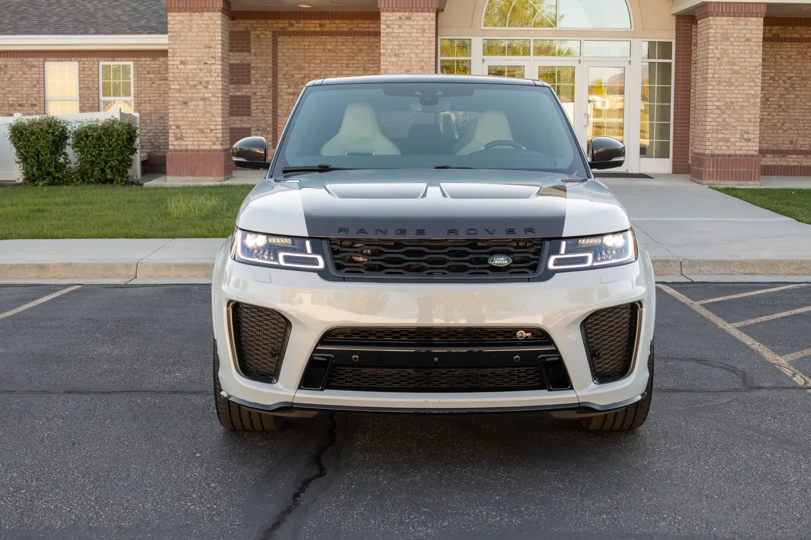 2022 Land Rover Range Rover Sport SVR
