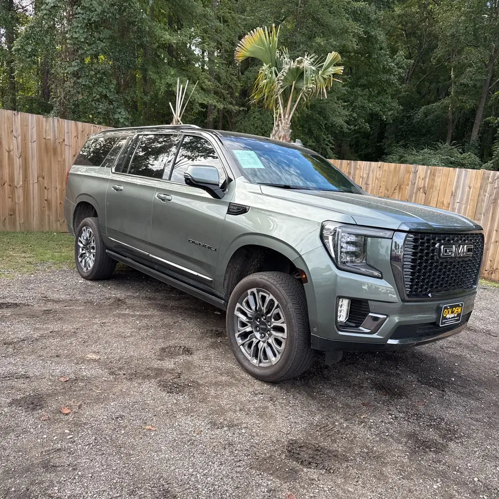 2023 GMC Yukon XL Denali Ultimate