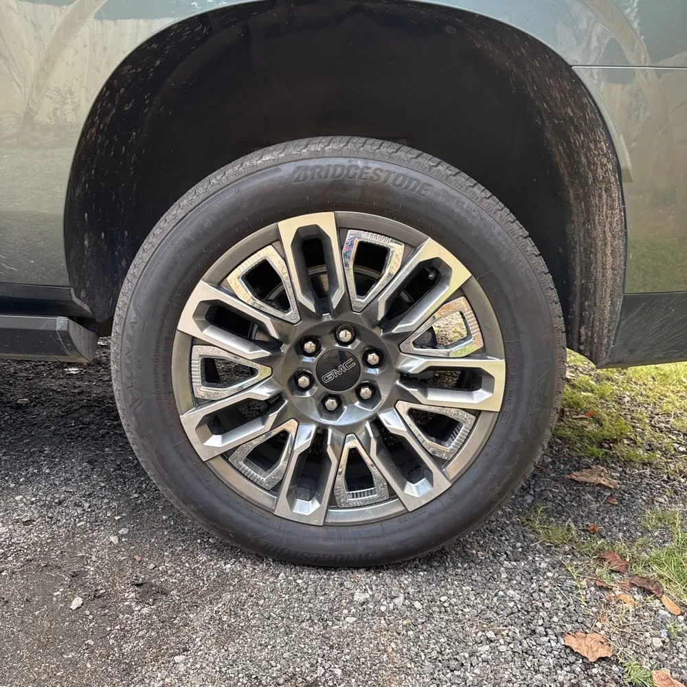 2023 GMC Yukon XL Denali Ultimate