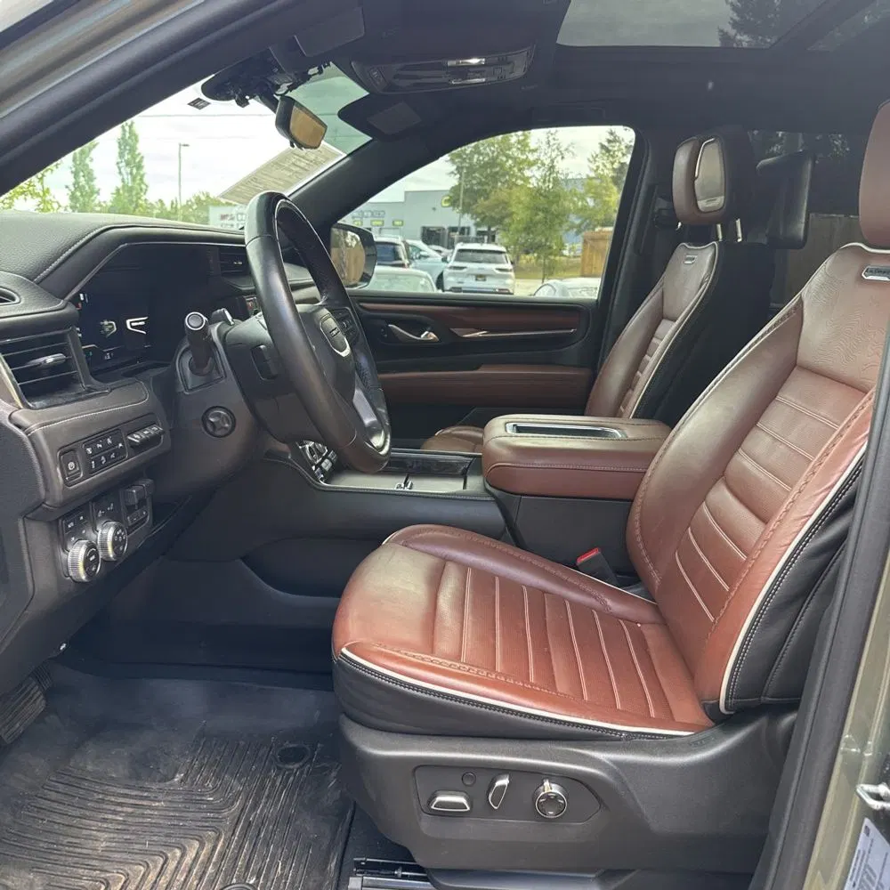 2023 GMC Yukon XL Denali Ultimate