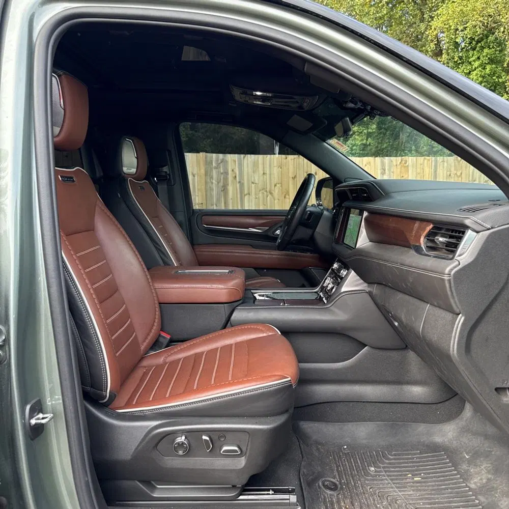 2023 GMC Yukon XL Denali Ultimate