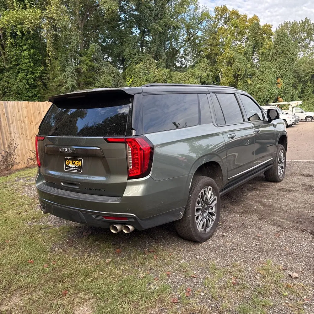 2023 GMC Yukon XL Denali Ultimate