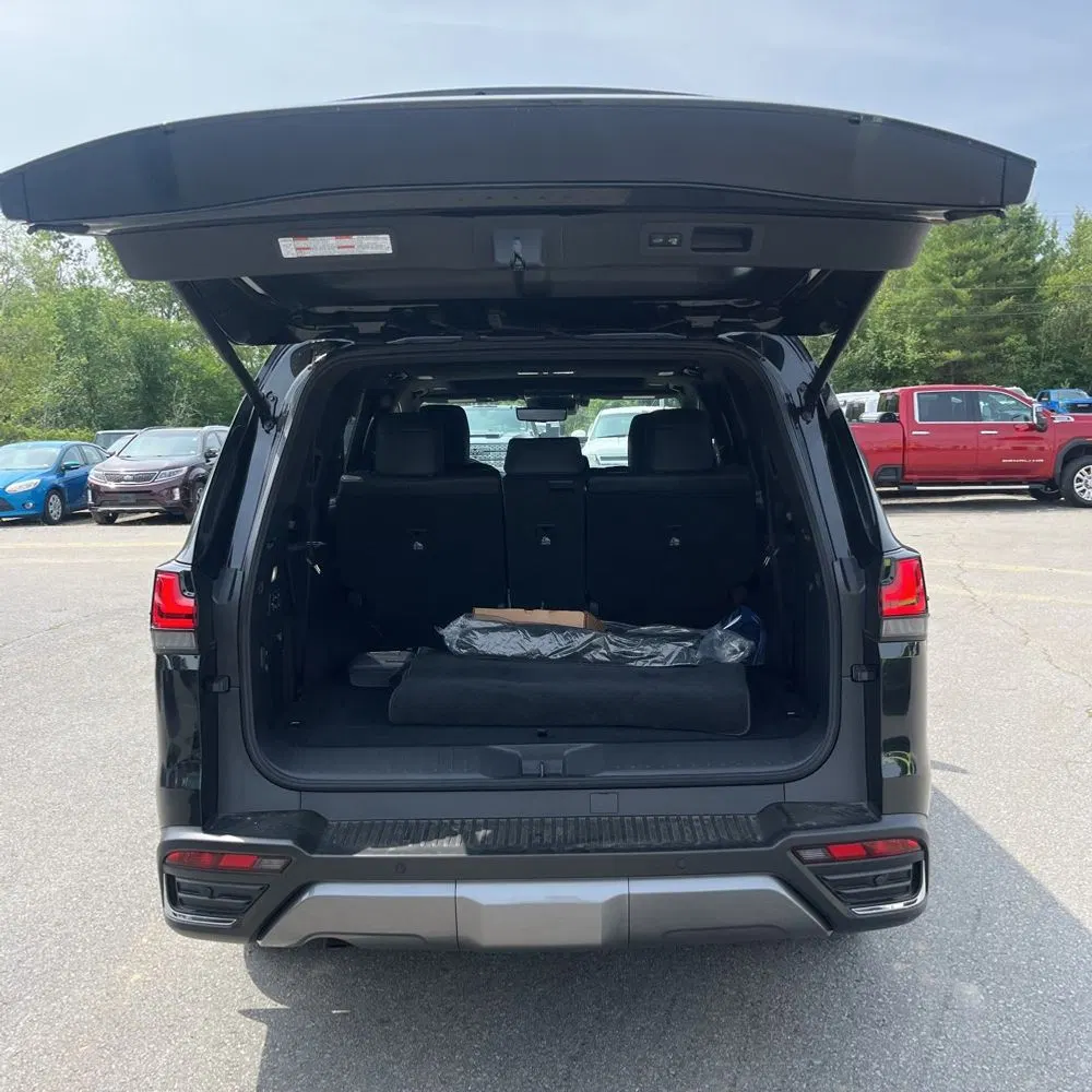 2025 Lexus LX 600 Luxury