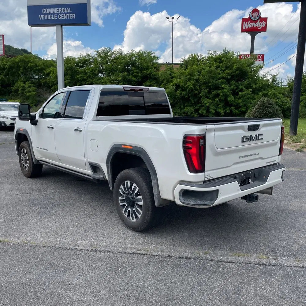 2024 GMC Sierra 3500HD Denali Ultimate