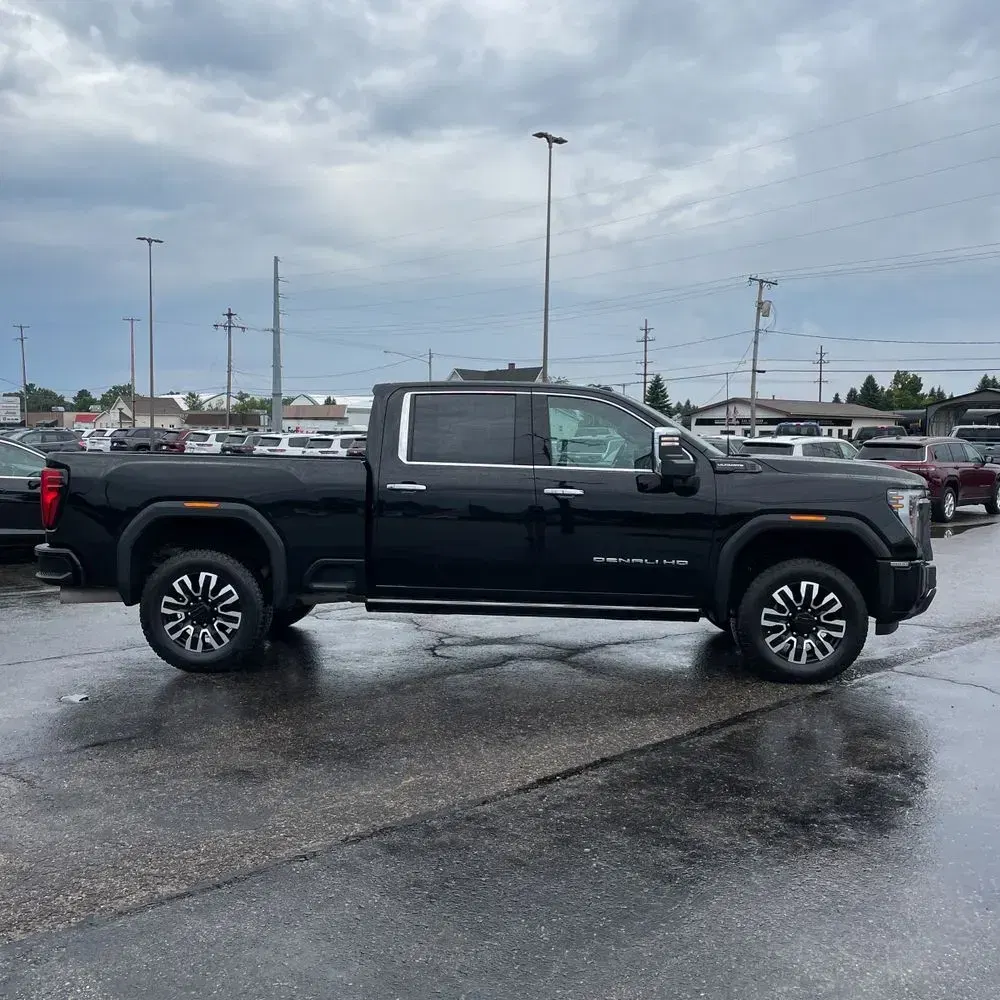 2024 GMC Sierra 2500HD Denali Ultimate