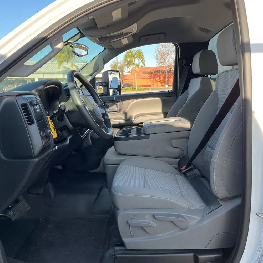 2022 Chevrolet Silverado 4500 W/T