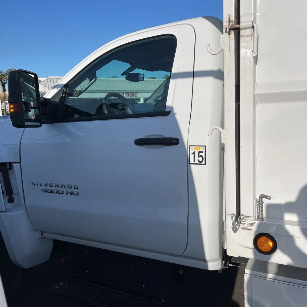 2022 Chevrolet Silverado 4500 W/T