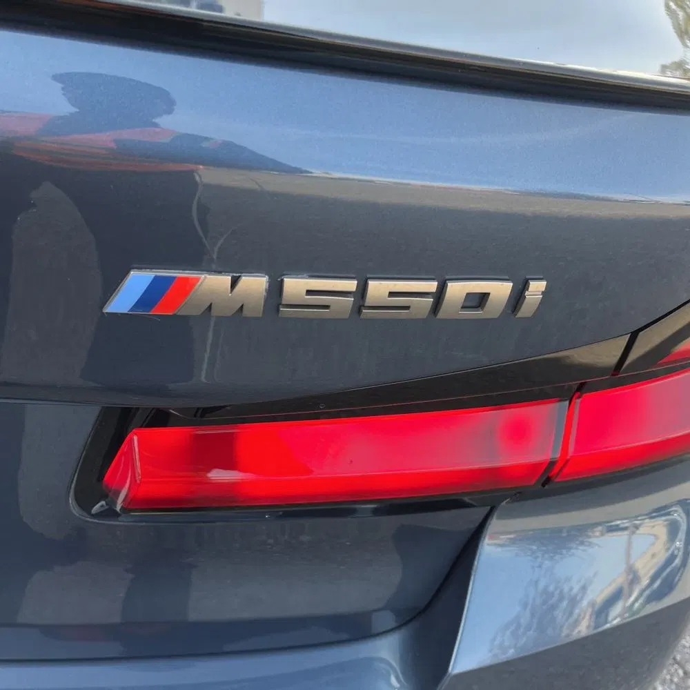 2023 BMW 5-Series M550xi