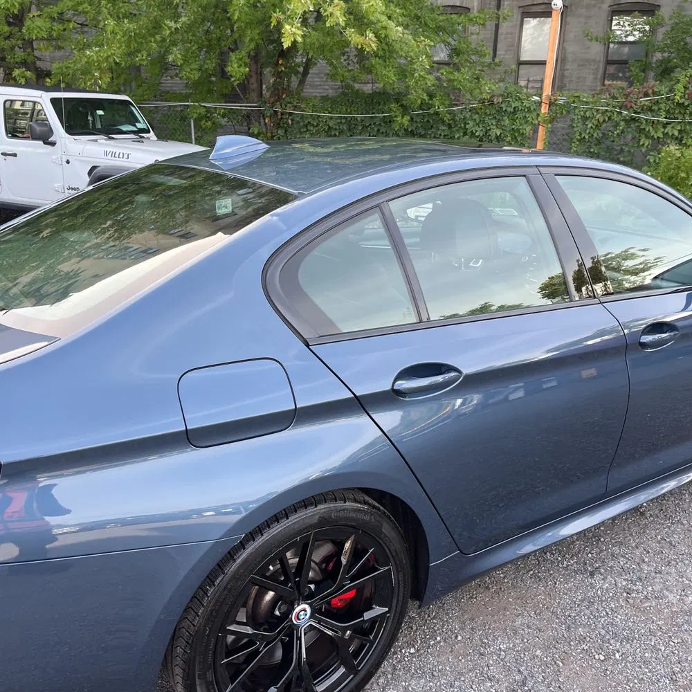 2023 BMW 5-Series M550xi