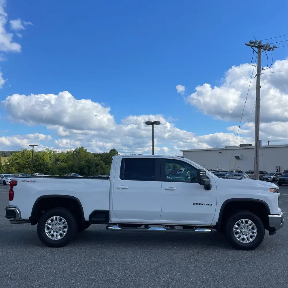 2024 Chevrolet Silverado 2500HD LT