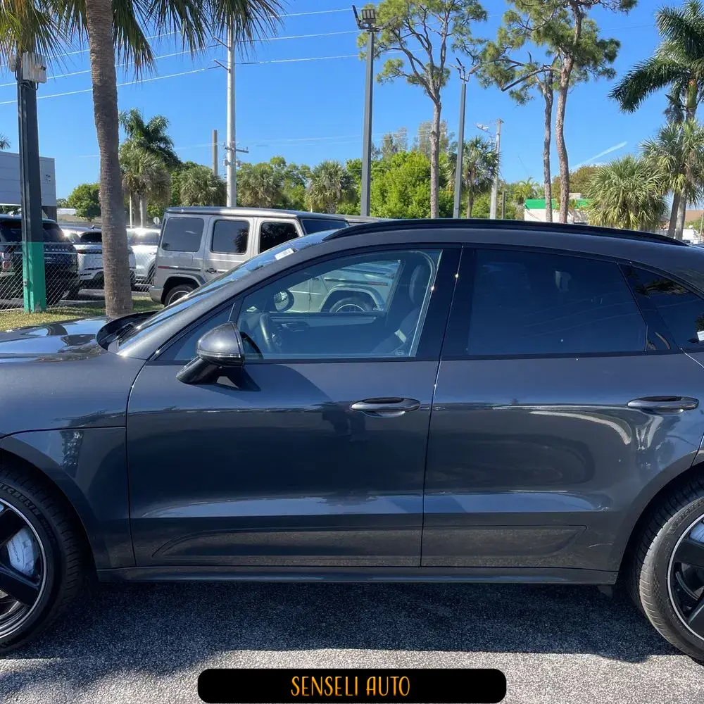 2020 Porsche Macan Turbo