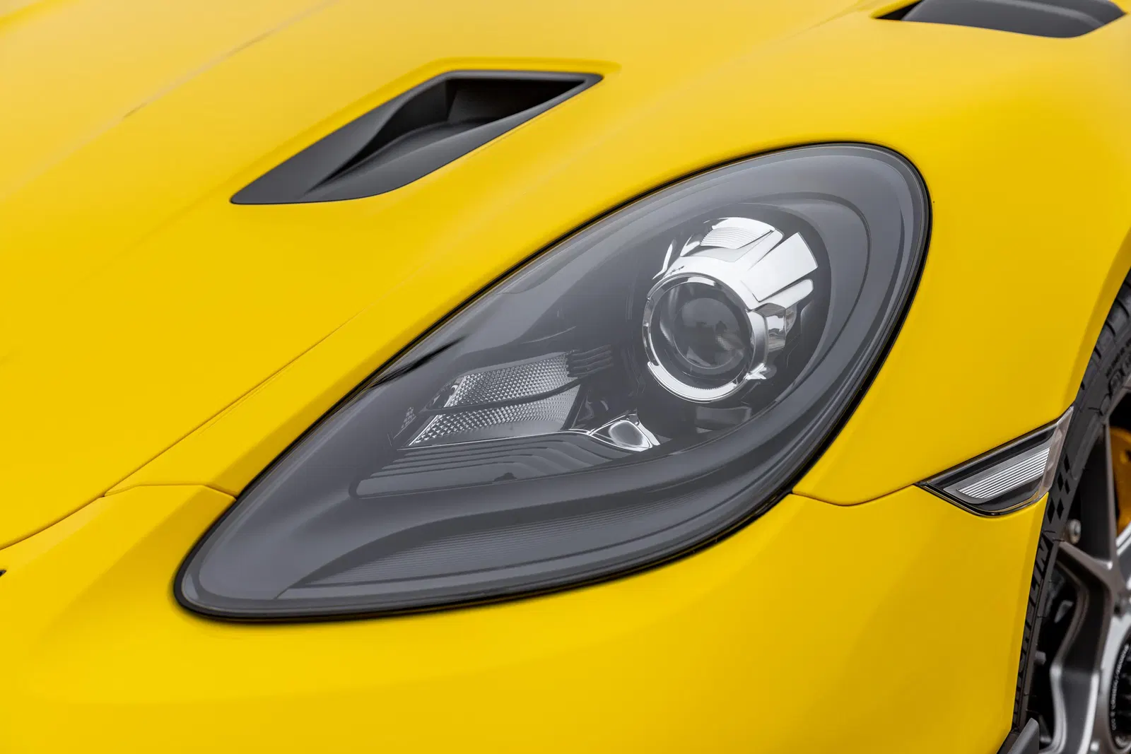 2023 Porsche 718 Cayman GT4 RS - 493-hp Flat-6, Ceramic Composite Brakes, Racing Yellow, Reviewed by Kennan from Cars & Bids