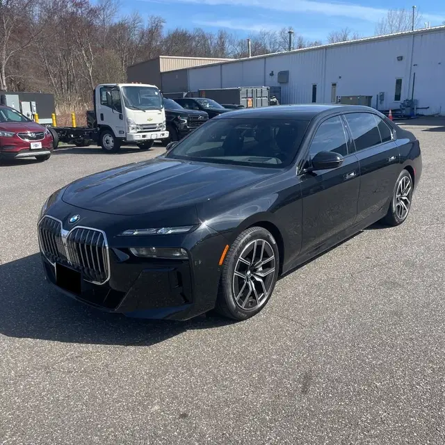 2023 BMW 7-Series 760xi