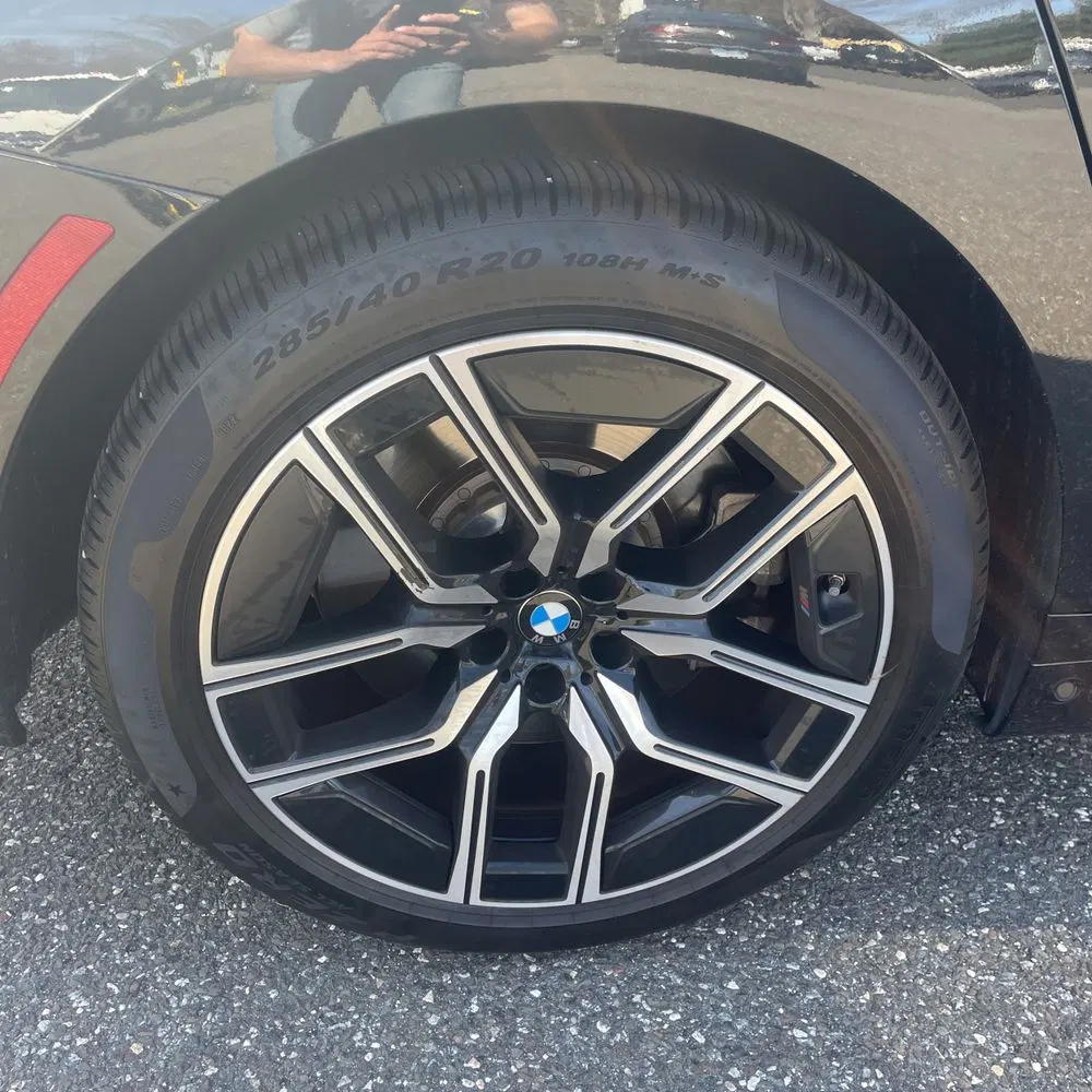2023 BMW 7-Series 760xi