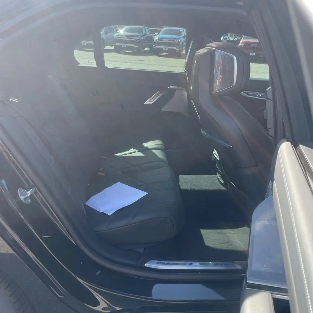 2023 BMW 7-Series 760xi