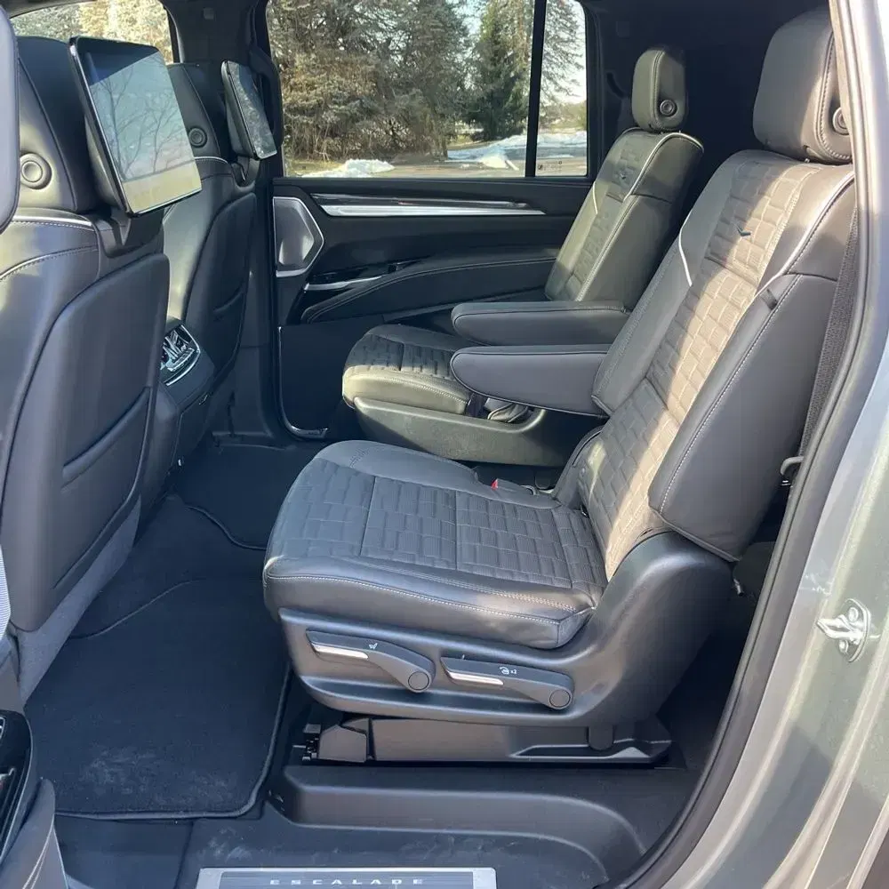 2025 Cadillac Escalade ESV V-Series