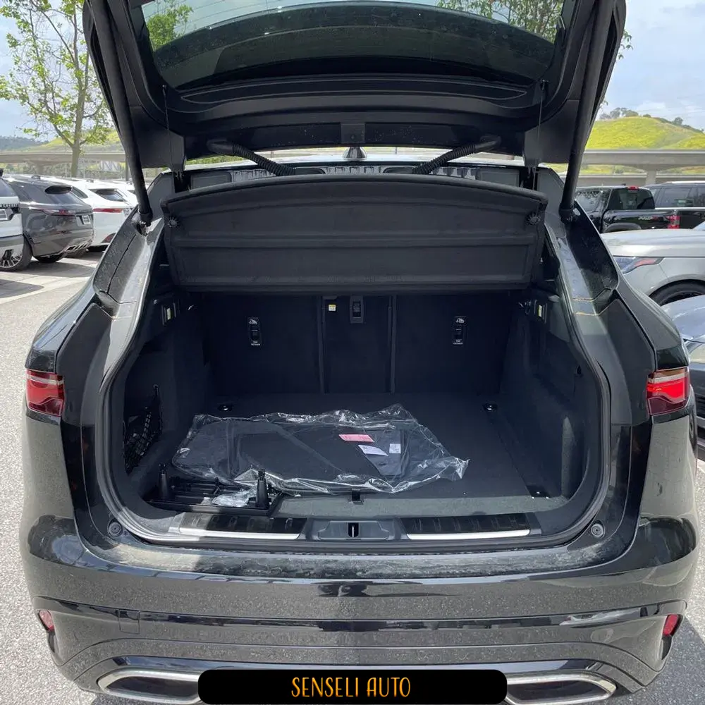 2024 Jaguar F-Pace P400 R-Dynamic S