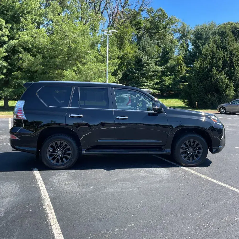 2022 Lexus GX 460 Base