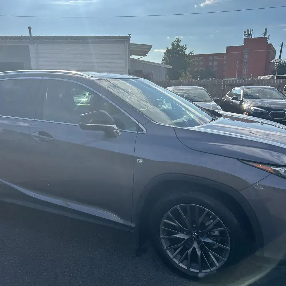 2022 Lexus RX 450h F SPORT Handling