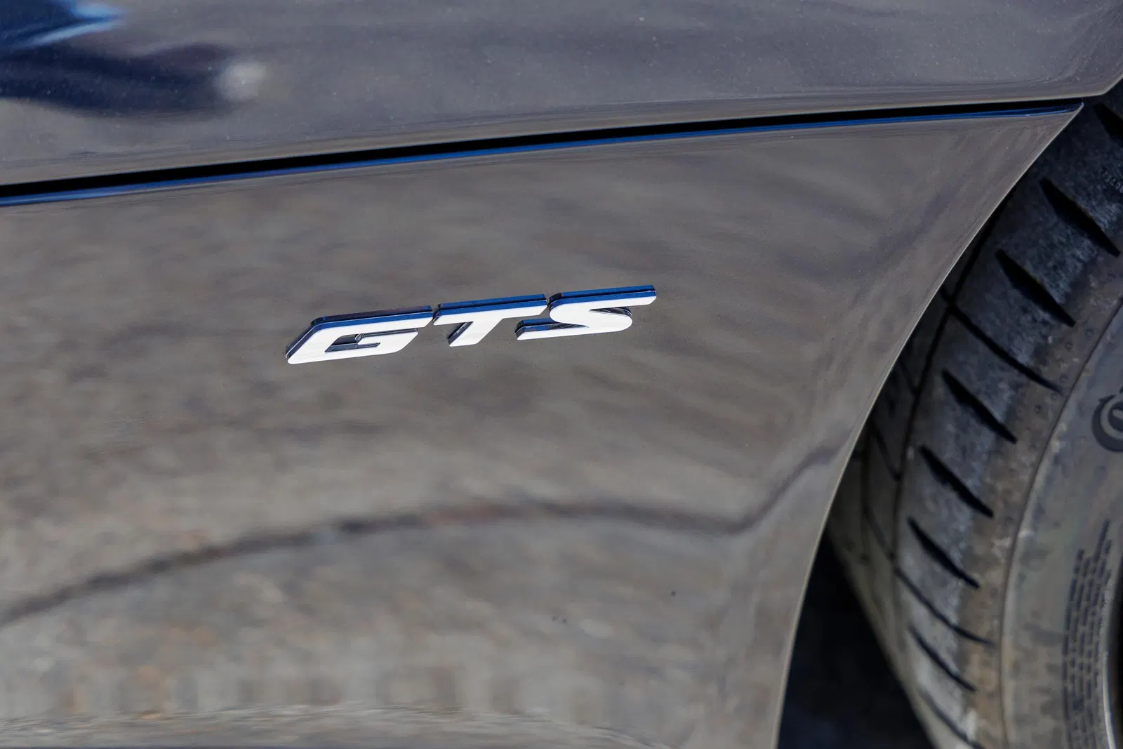 2013 Dodge SRT Viper GTS - ~7,700 Miles, 6-Speed Manual, V10 Power, Mostly Unmodified