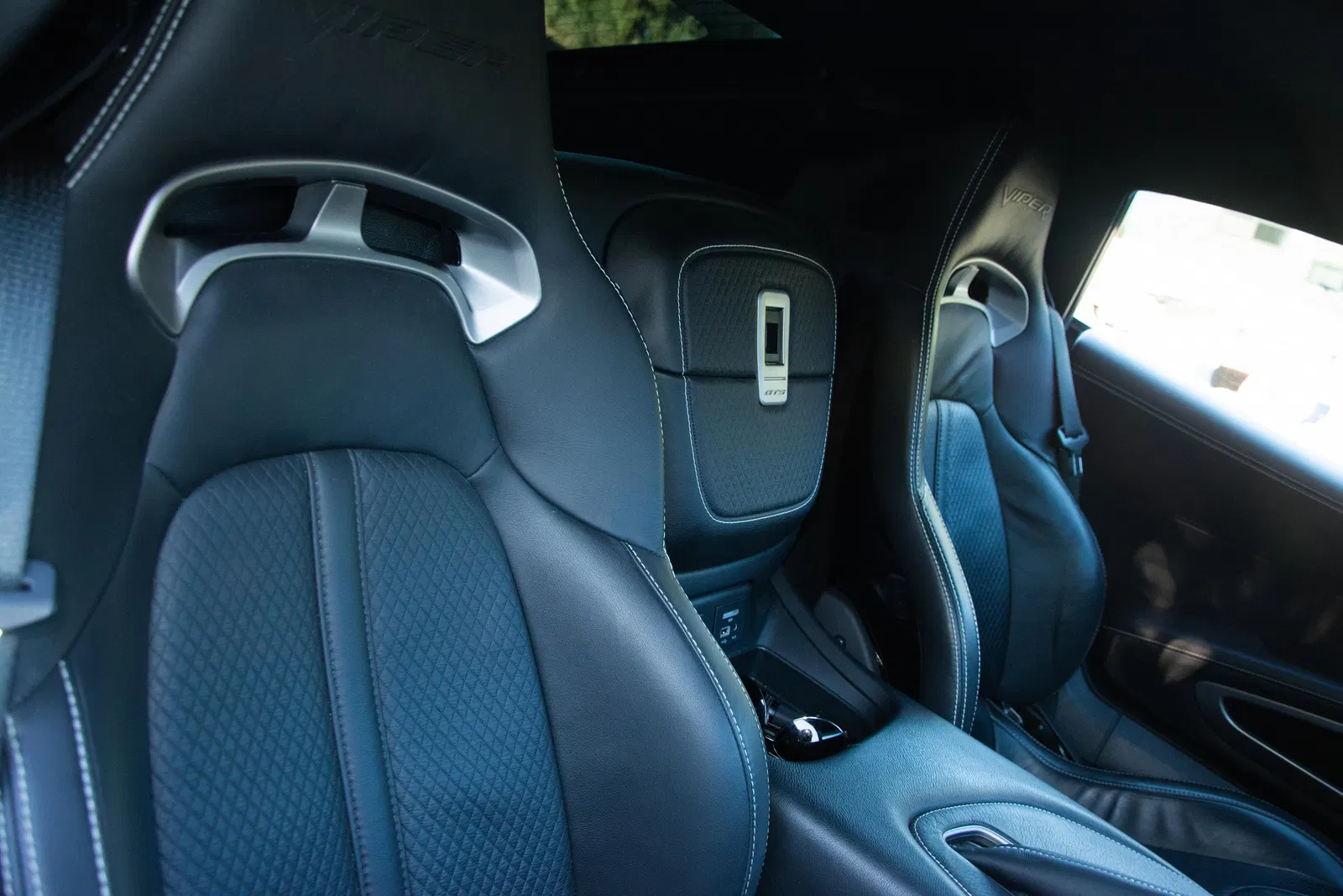 2013 Dodge SRT Viper GTS - ~7,700 Miles, 6-Speed Manual, V10 Power, Mostly Unmodified