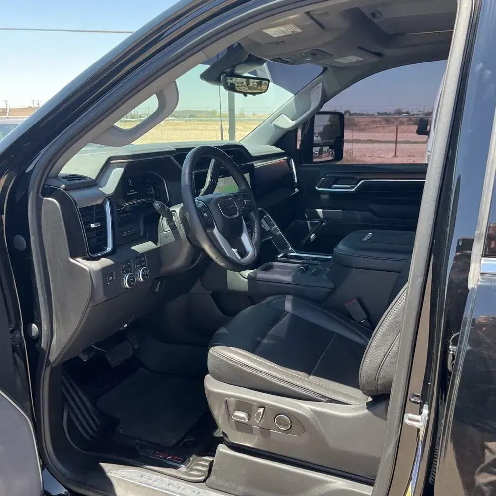 2024 GMC Sierra 3500HD Denali