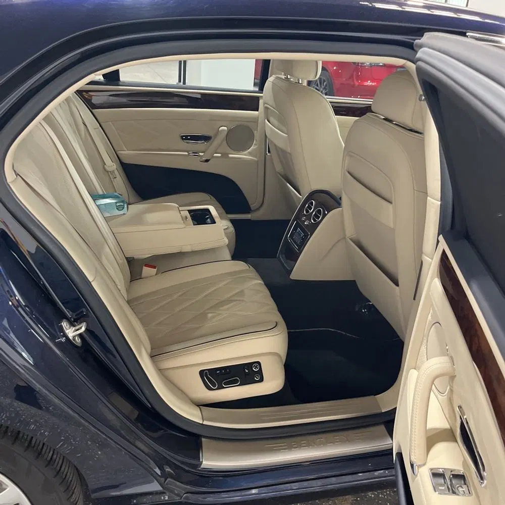 2015 Bentley Flying Spur Base