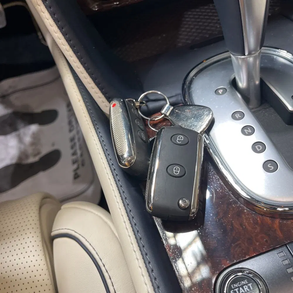 2015 Bentley Flying Spur Base