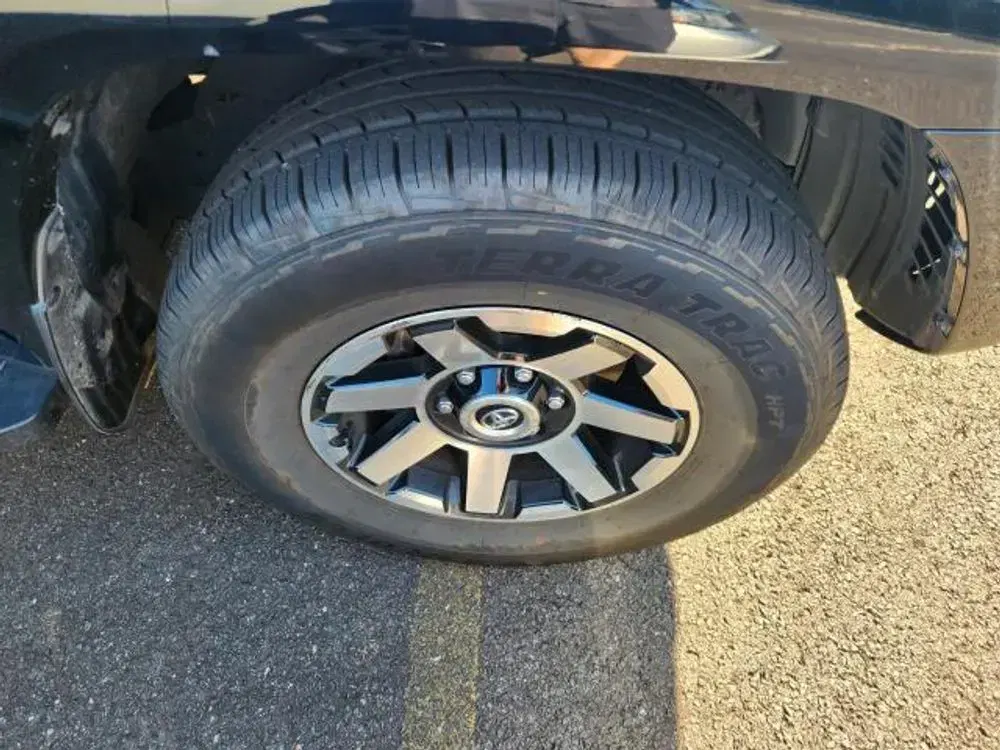 2024 Toyota 4Runner TRD Off Road
