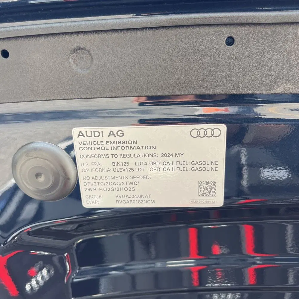 2024 Audi RS Q8 Base