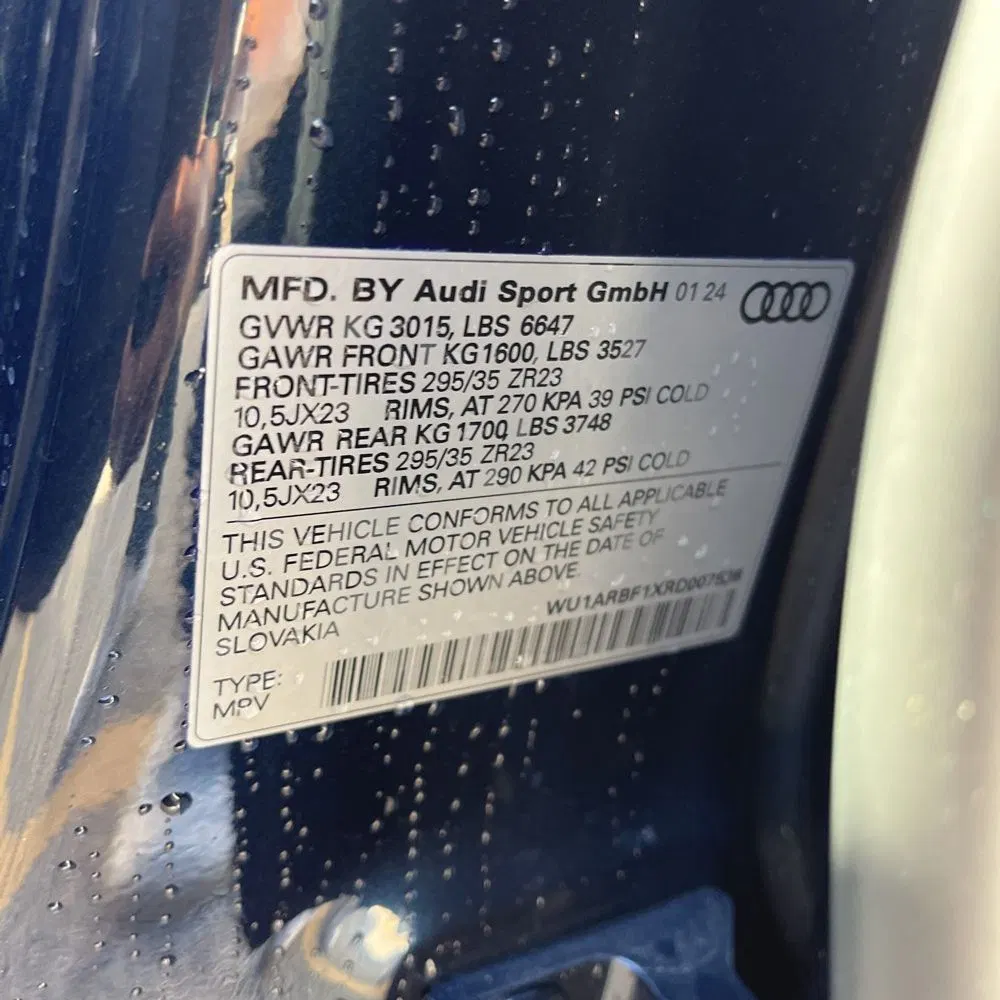 2024 Audi RS Q8 Base