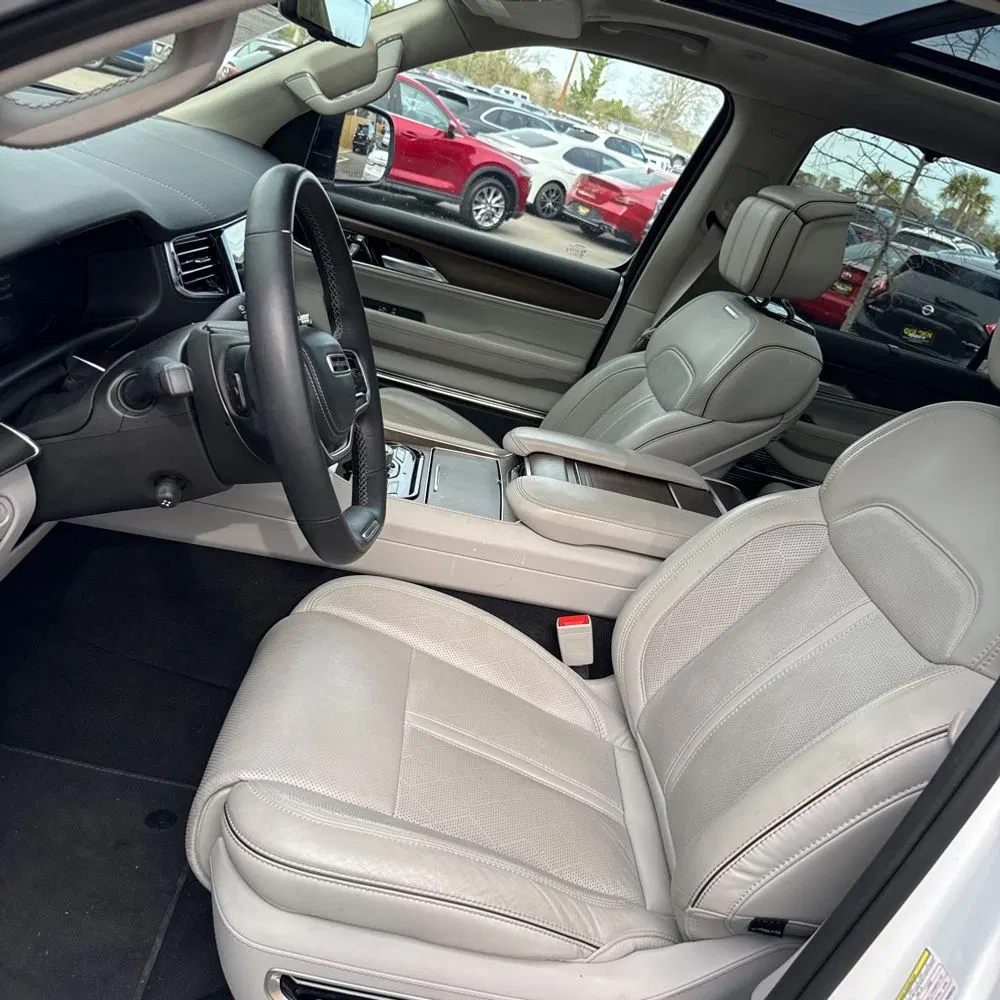 2023 Jeep Grand Wagoneer Series II