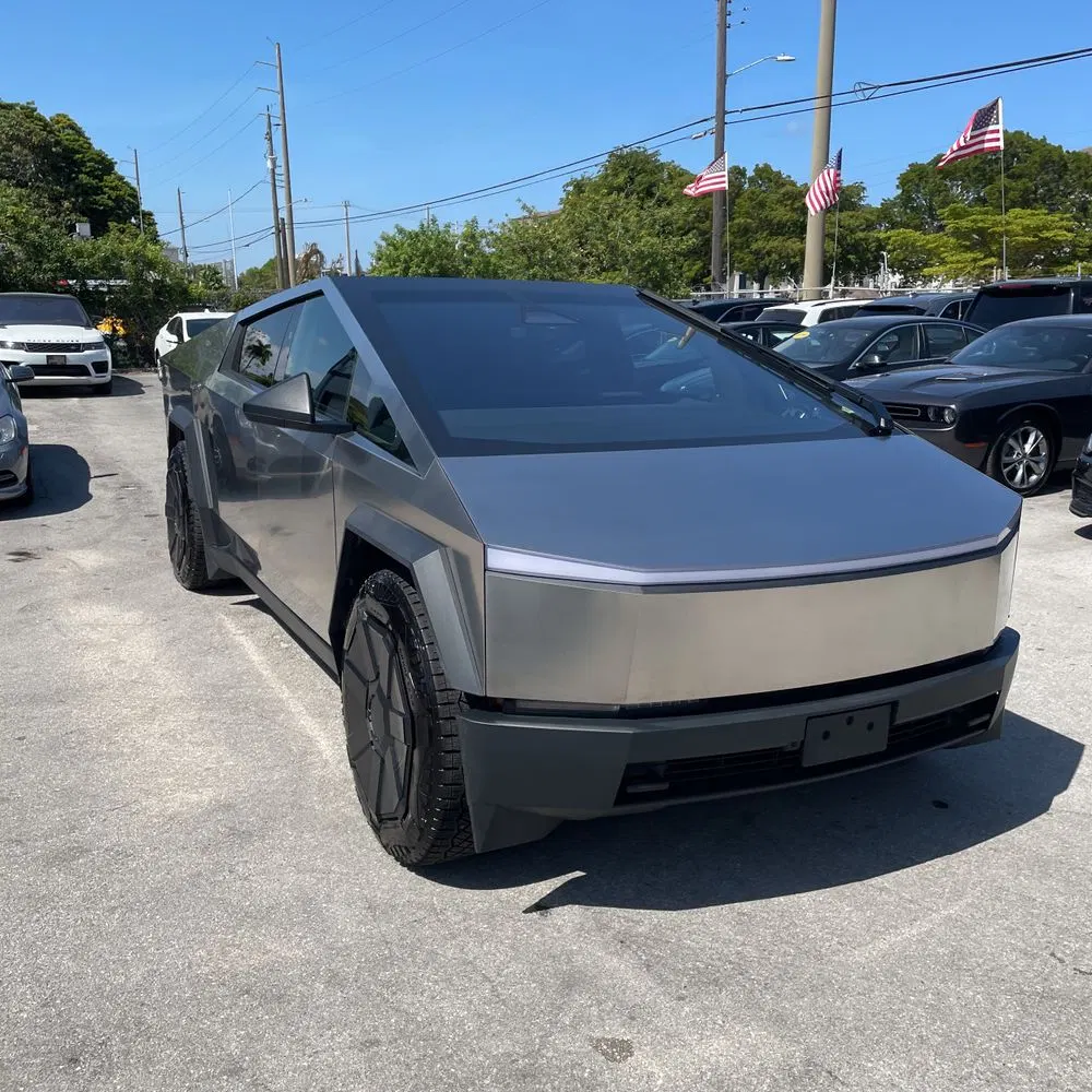 2024 Tesla Cybertruck Base