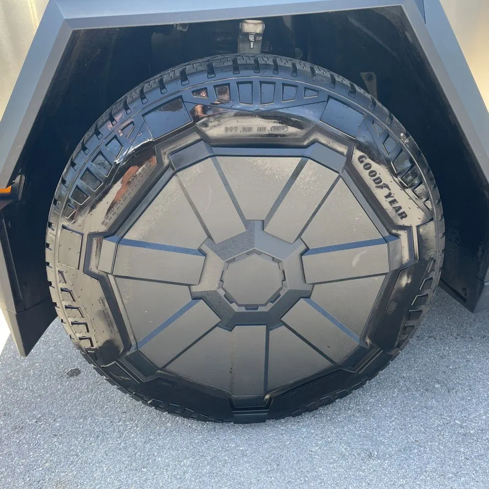 2024 Tesla Cybertruck Base